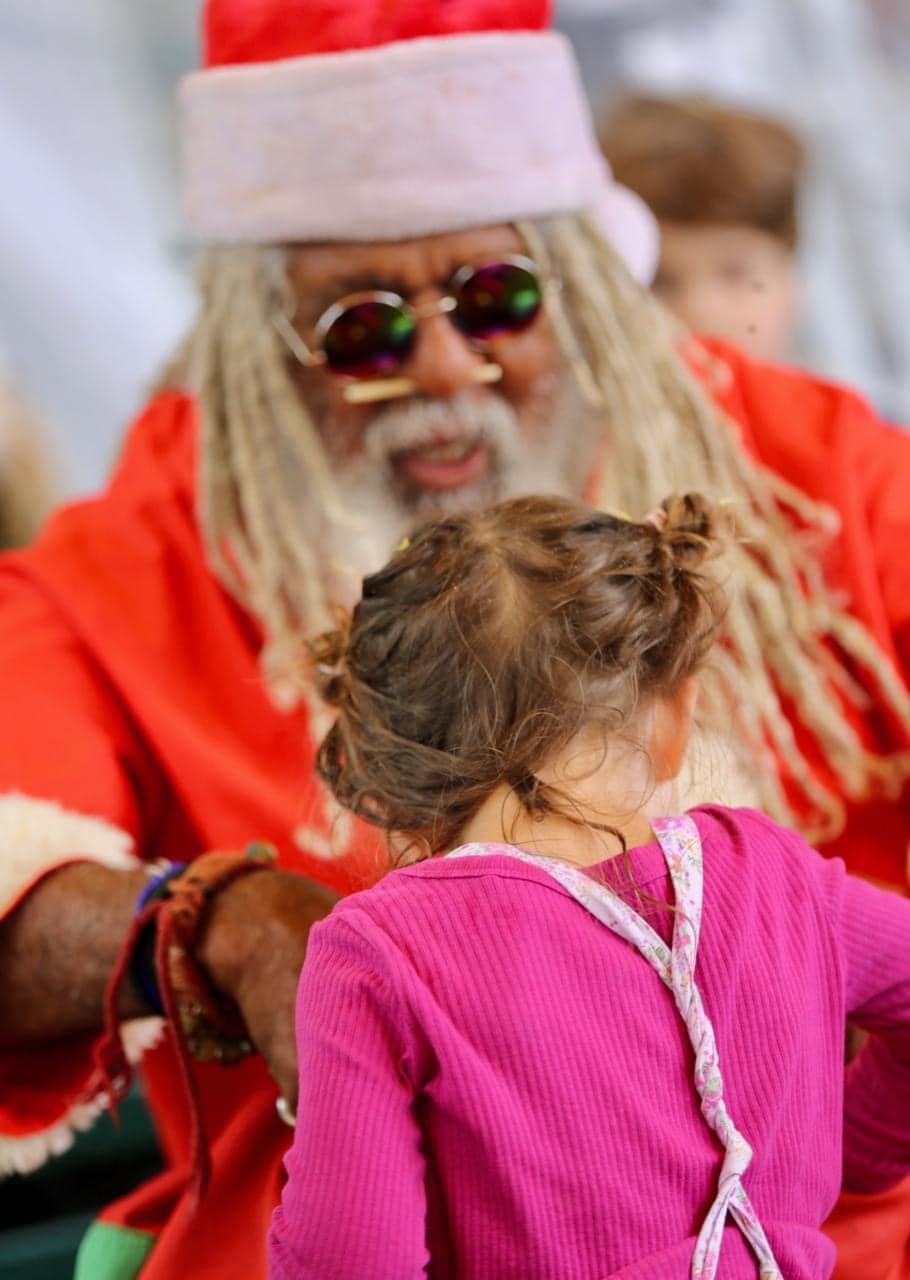 How to Find a Human Child? With Luck! STARWHEEL How to Find a Human Child? With Luck! STARWHEEL