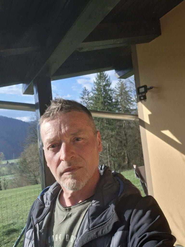 Starinarija in Sari STARWHEEL Starinarija in Sari STARWHEEL