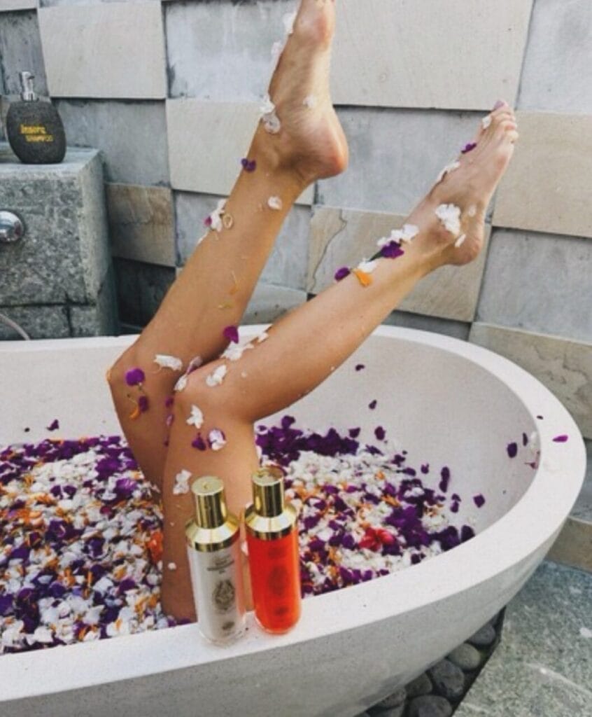 Liturgy of the Mijaouw and the Sacred Secretions STARWHEEL Liturgy of the Mijaouw and the Sacred Secretions STARWHEEL